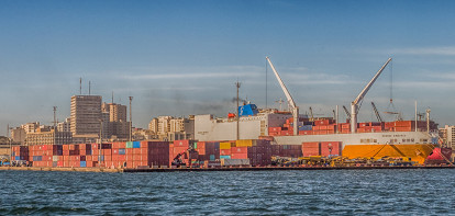 uienexport Senegal Dakar boot containers