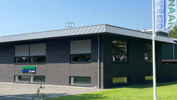 Het kantoor van Wagenaar Dairy in Haulerwijk