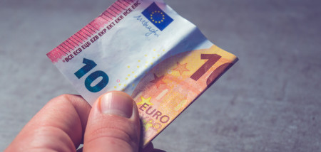 financieel euro valuta betalen