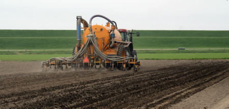 akkerbouw mest bemesting uitrijden