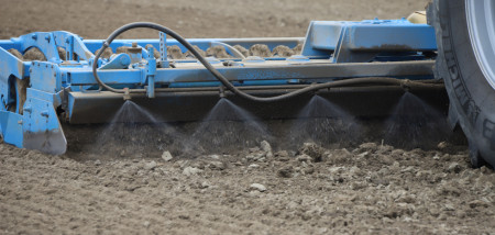 spuiten gewasbescherming grondbewerking