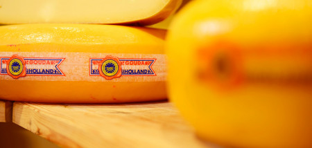 Sector wil consument warm maken voor Hollandse kaas