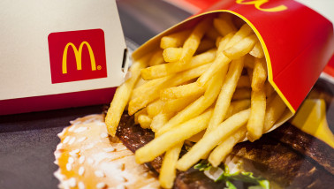 McDonald’s frietjes, goudbruin en knapperig fastfoodsnack