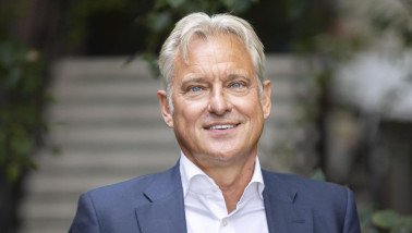 Stefaan Decraene is een Belgisch bankier en bestuurder