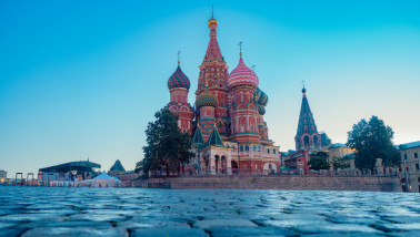 Het Kremlin in Moskou, historisch regeringscomplex met muren en torens.