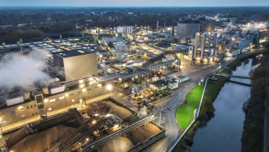 Luchtfoto van Emsland Group met productielocatie voor zetmeelproducten uit aardappelen