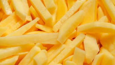 Vers gesneden aardappelfrites