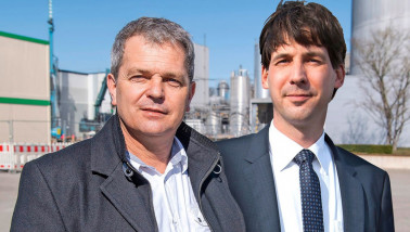 Gerrit-Jan Wesselink, CEO van Emsland Group, en Lambert Vette, voorzitter van de EZG,