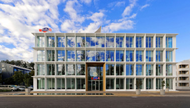 Hoofdkantoor van Emmi in Luzern, Zwitserland, kantoorgebouw van zuivelbedrijf