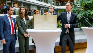 Koffertje minister van Financiën, derde dinsdag van september, Miljoenennota, Eelco Heinen