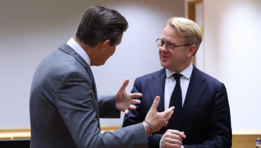 Minister Robert Tieman van I&W